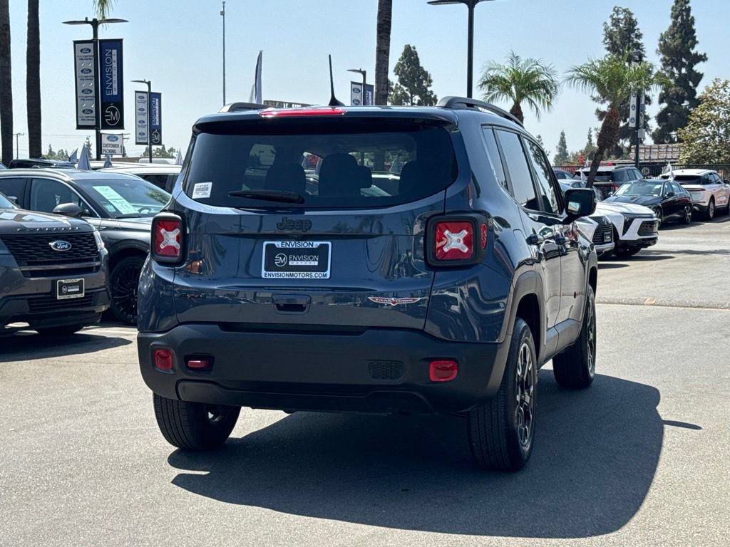 Used 2023 Jeep Renegade Trailhawk AWD/4WD image 12