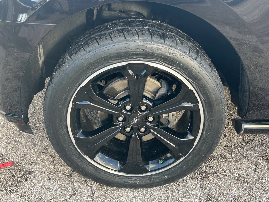 Certified 2024 Ford Expedition Max Limited RWD image 20