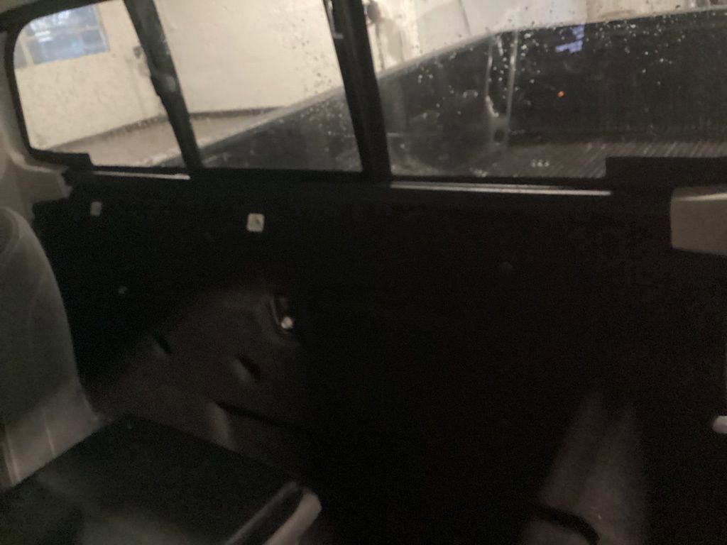 Used 2017 Nissan Titan SV image 13