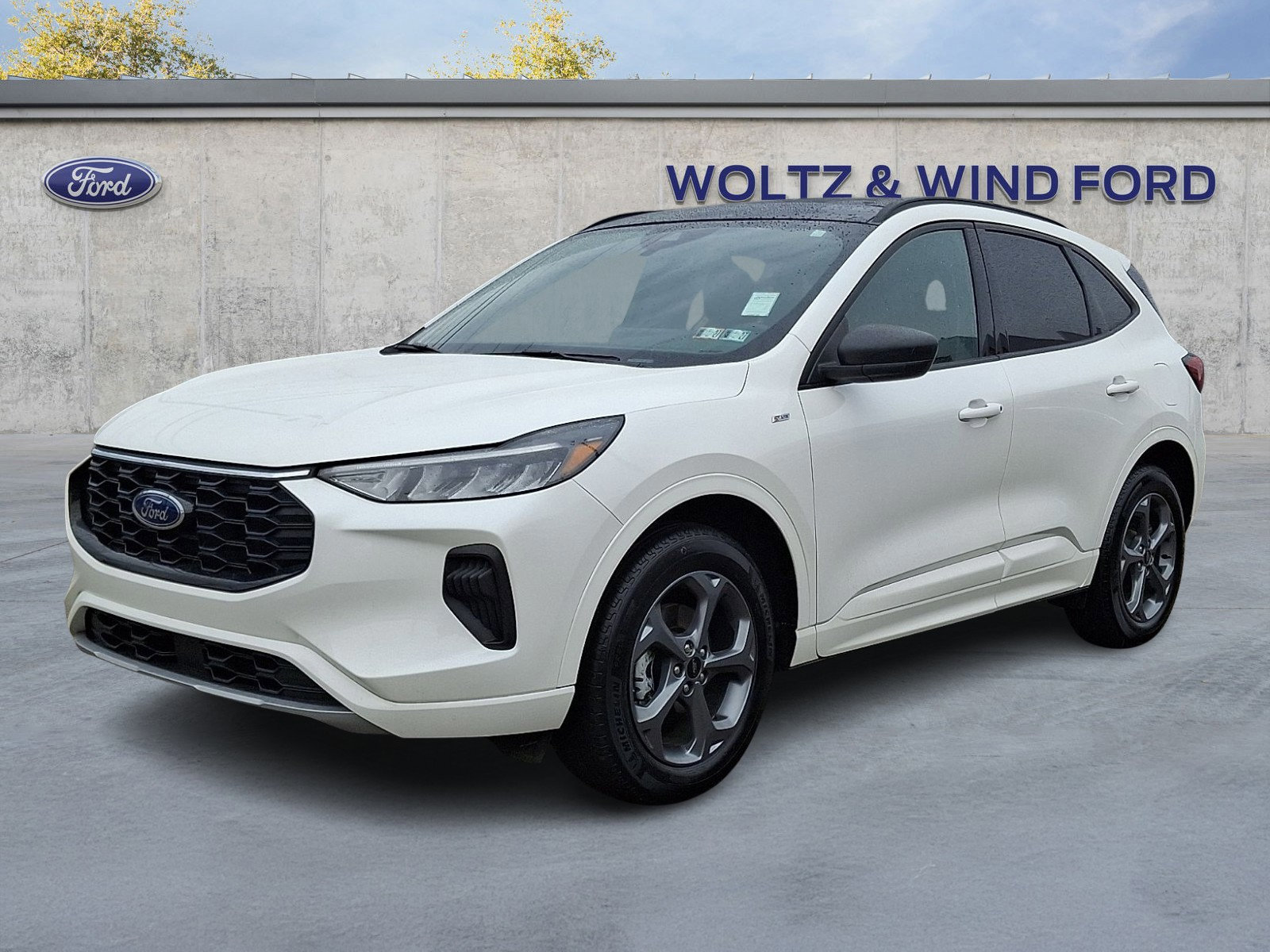 Certified 2024 Ford Escape ST-Line w/ Tech Pack #1 image 6