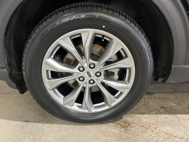 Certified 2023 Ford Explorer XLT w/ Equipment Group 202A image 18