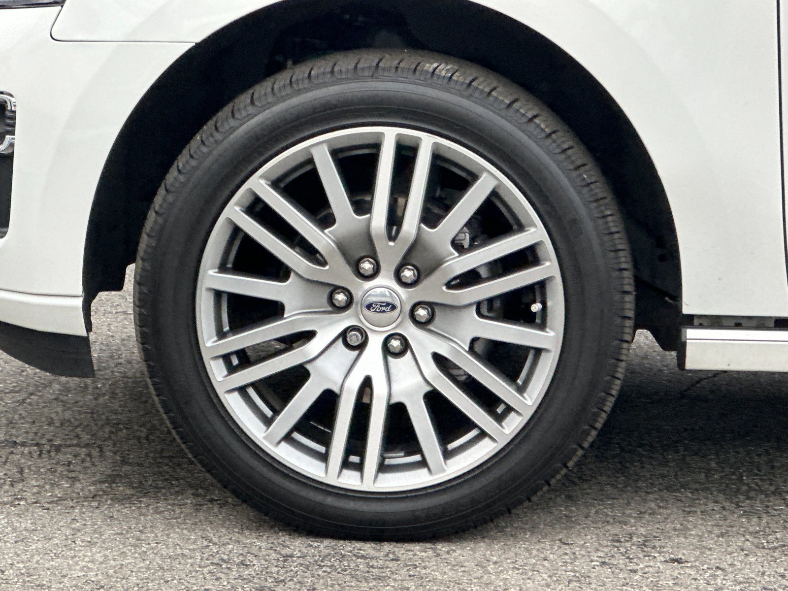 Certified 2022 Ford Expedition Max Platinum image 28