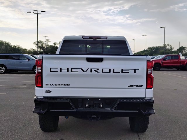 Used 2024 Chevrolet Silverado 1500 ZR2 w/ Technology Package AWD/4WD image 5