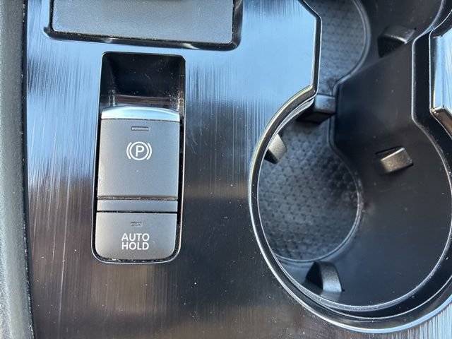 Used 2023 Nissan Rogue SV AWD/4WD image 26