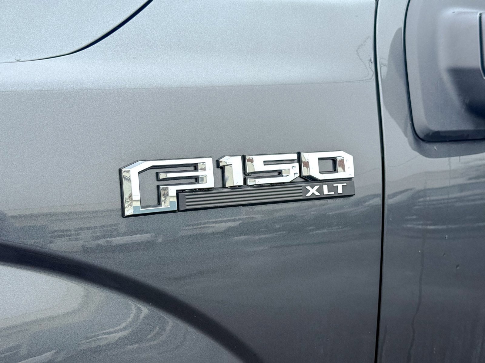 Certified 2020 Ford F150 XLT w/ Equipment Group 302A Luxury image 9