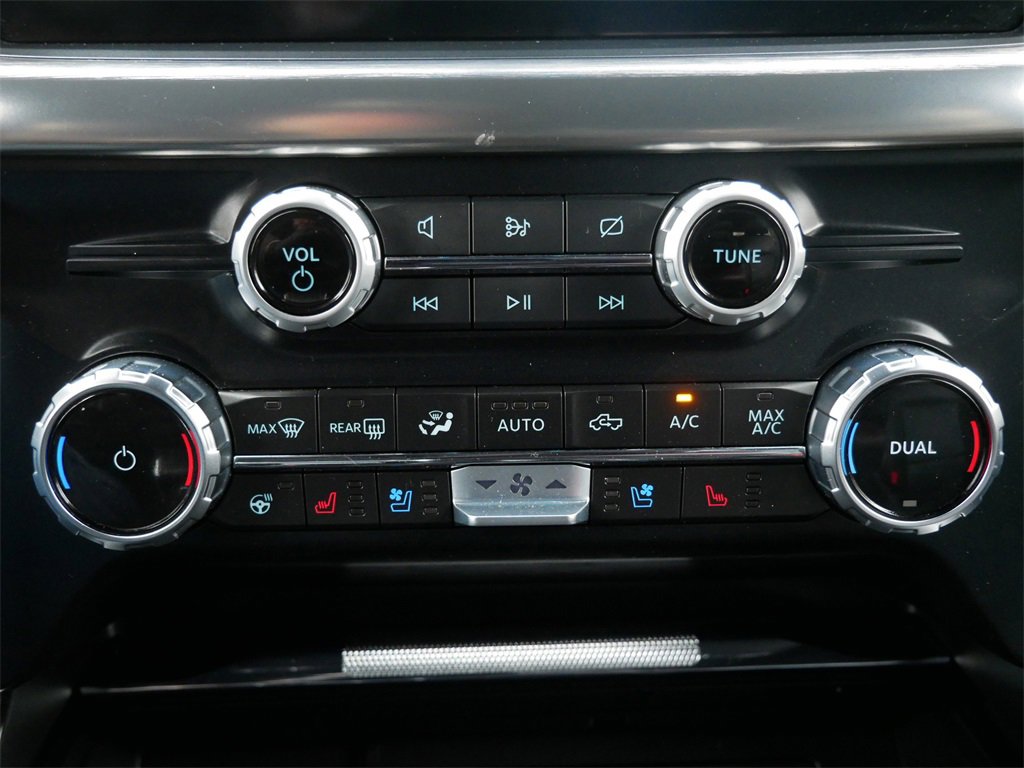 Certified 2023 Ford F150 Lariat w/ Equipment Group 502A High image 20