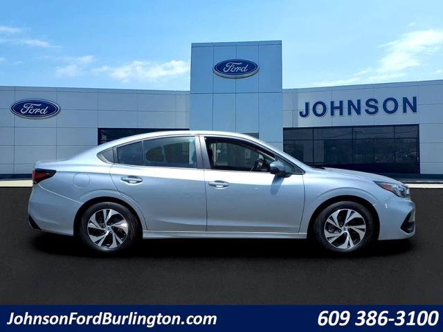 Used 2024 Subaru Legacy Premium AWD/4WD image 2