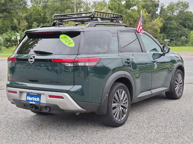 Used 2024 Nissan Pathfinder SL w/ SL Premium Package AWD/4WD image 3
