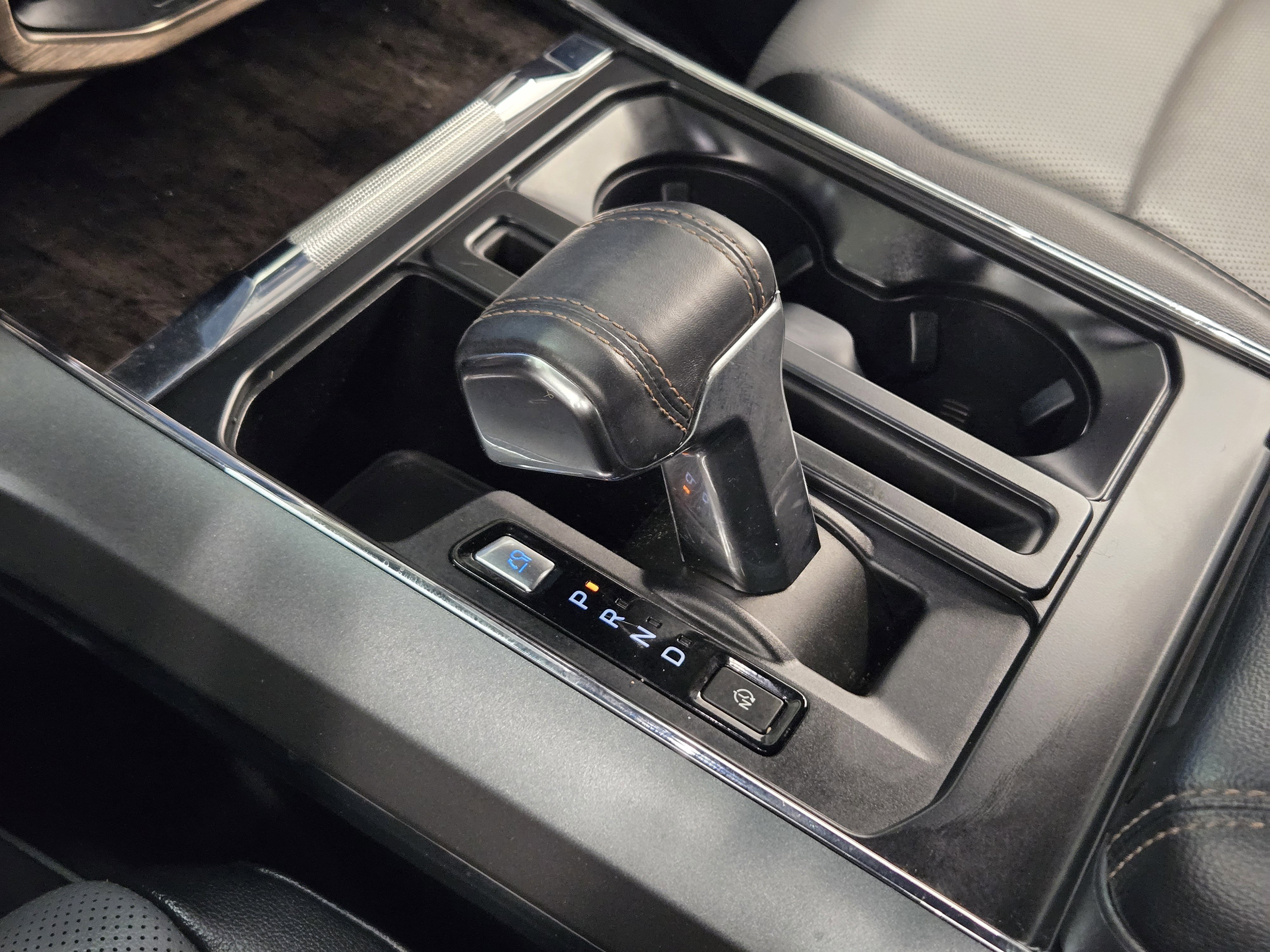 Certified 2023 Ford F150 Lightning Lariat w/ Tow Technology Package image 17