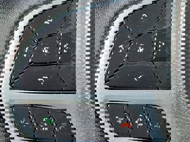 Used 2024 Chrysler Pacifica Touring-L image 20