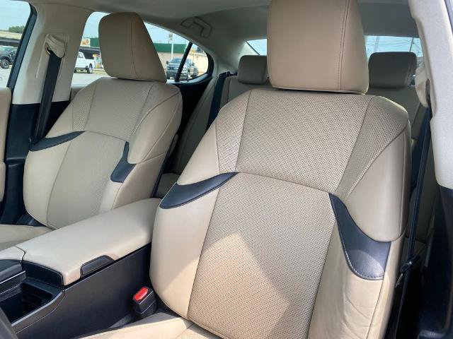 Used 2020 Lexus ES 350 w/ Premium Package FWD image 11
