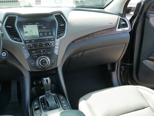 Used 2019 Hyundai Santa Fe XL AWD/4WD image 22