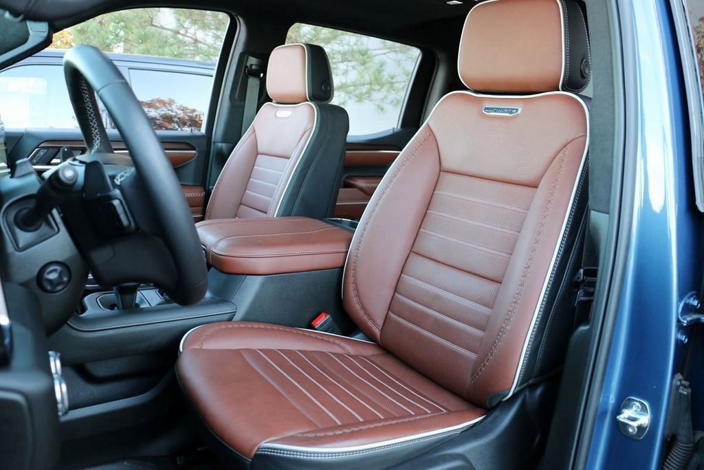 Used 2025 GMC Sierra 1500 Denali Ultimate image 25