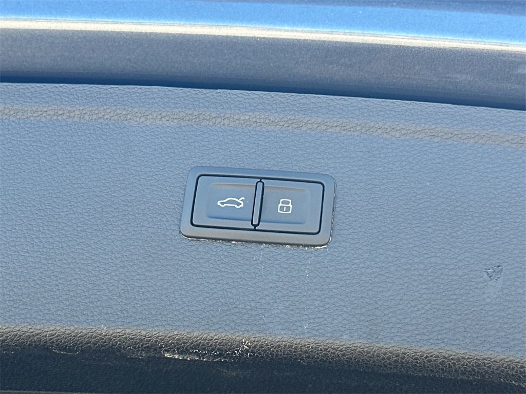 Used 2022 Audi Q5 2.0T Premium Plus image 19