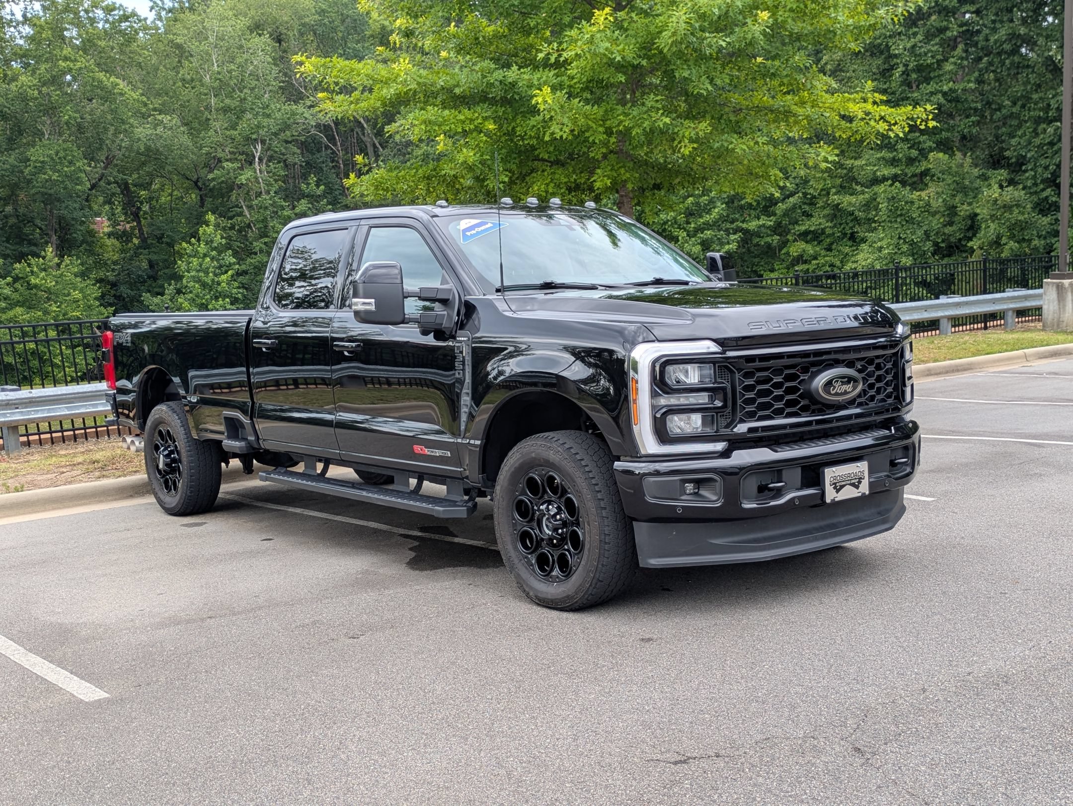 Certified 2025 Ford F350 Lariat w/ Lariat Ultimate Package AWD/4WD image 1
