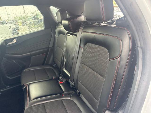 Certified 2025 Ford Escape ST-Line Select AWD/4WD image 24