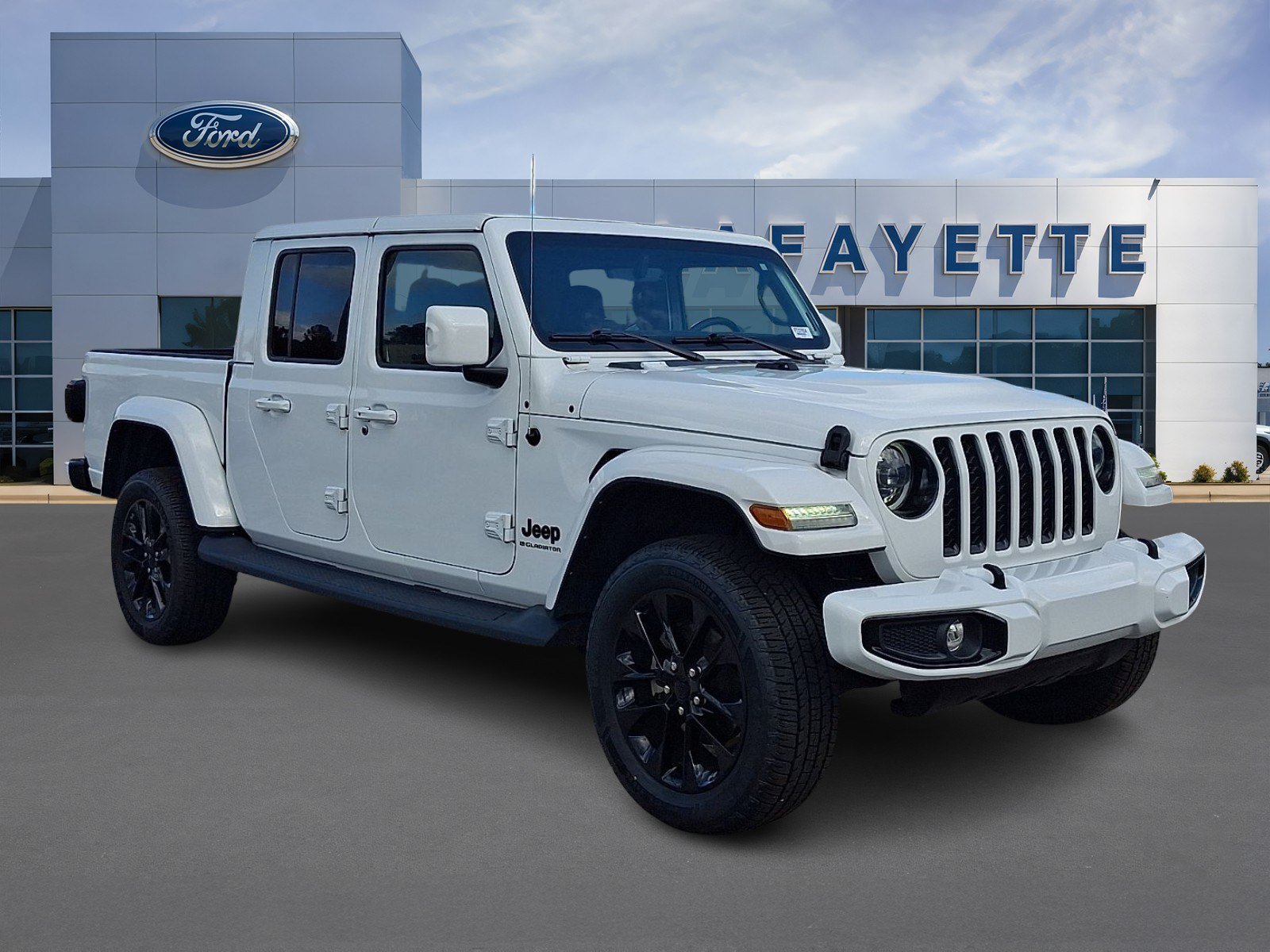 Used 2023 Jeep Gladiator Overland AWD/4WD image 1