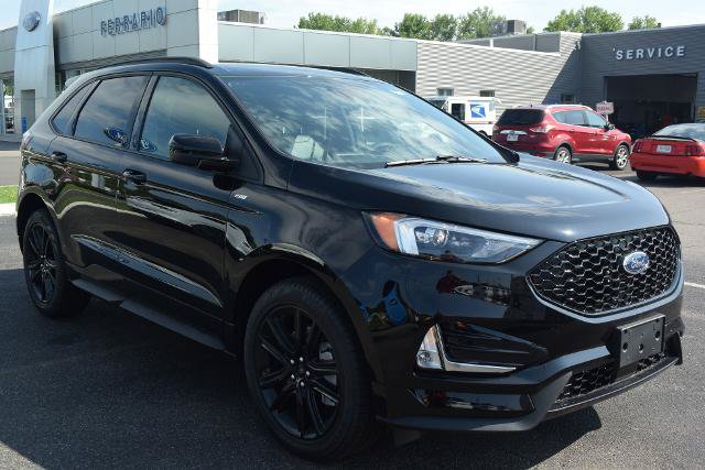 Certified 2023 Ford Edge ST-Line AWD/4WD image 1