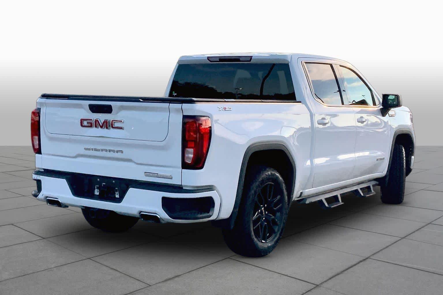 Used 2023 GMC Sierra 1500 Elevation AWD/4WD image 12
