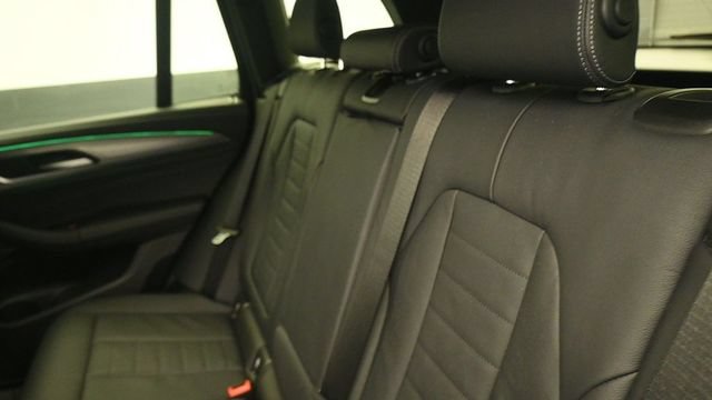 Used 2021 BMW X3 xDrive30i w/ M Sport Package AWD/4WD image 11