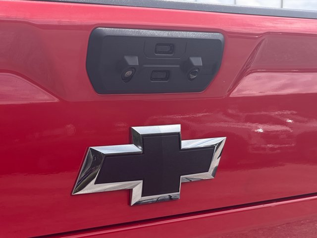 Used 2022 Chevrolet Silverado 2500 Custom w/ Custom Value Package AWD/4WD image 21
