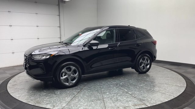 Certified 2025 Ford Escape ST-Line w/ Tech Pack #1 AWD/4WD image 34