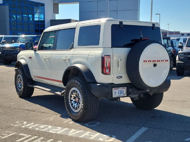Certified 2026 Ford Bronco Outer Banks w/ Sasquatch Package AWD/4WD image 3