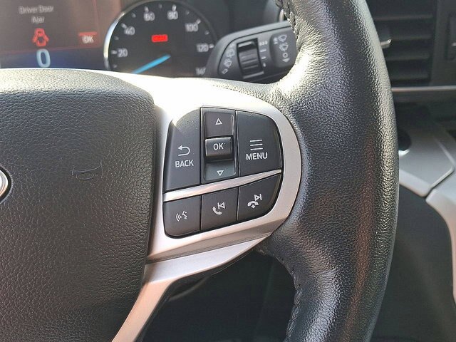 Certified 2022 Ford Explorer XLT w/ Equipment Group 202A AWD/4WD image 18