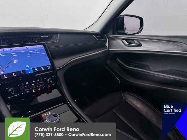 Used 2023 Jeep Grand Cherokee L Limited w/ Luxury Tech Group II AWD/4WD image 28
