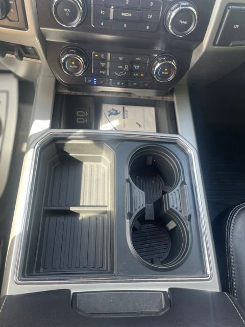 Certified 2019 Ford F250 Lariat AWD/4WD image 29