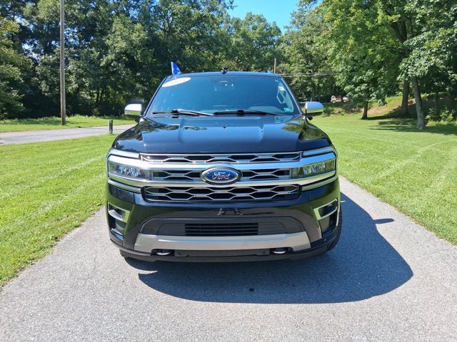 Certified 2023 Ford Expedition Platinum AWD/4WD image 2