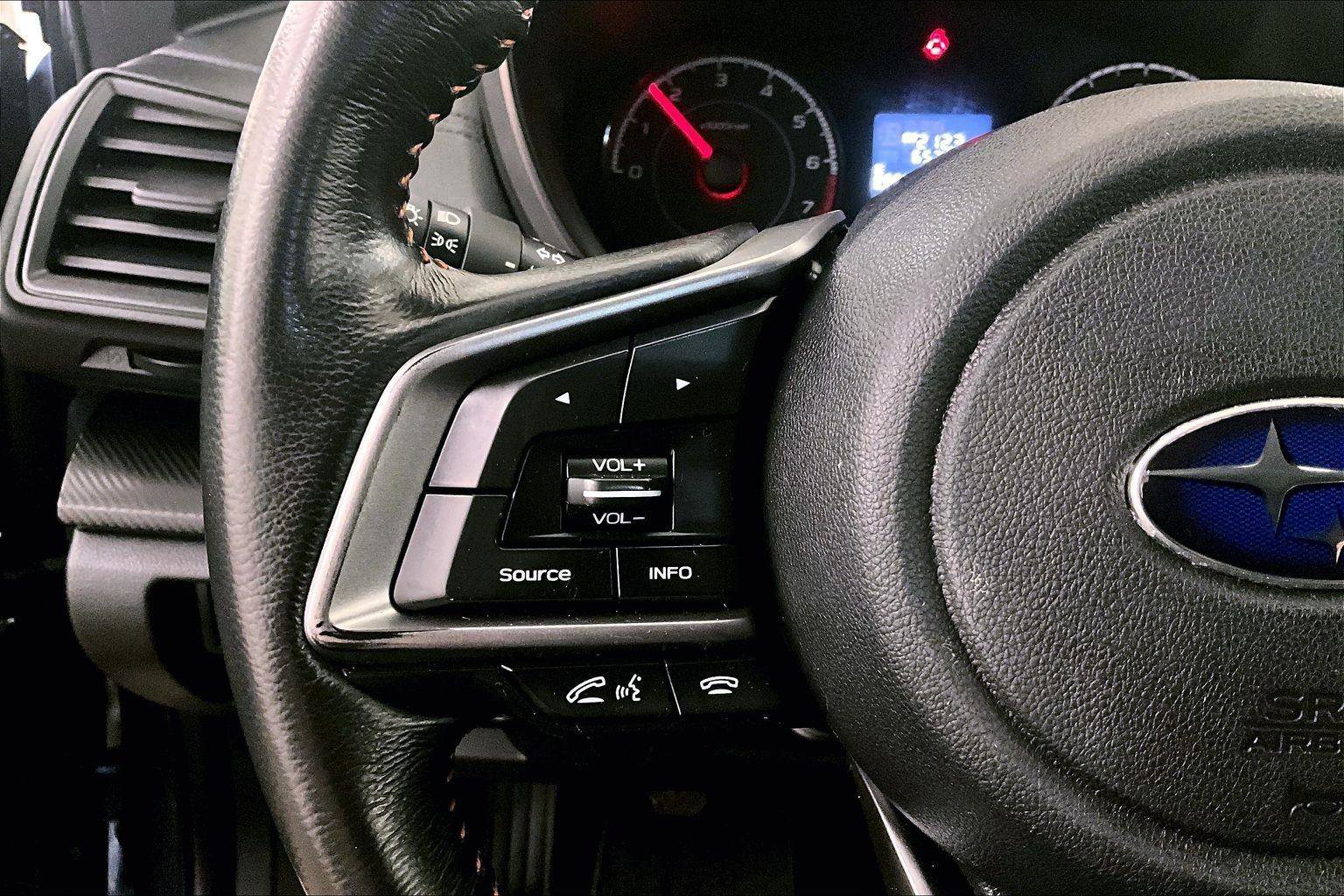 Used 2018 Subaru Crosstrek 2.0i Premium image 17