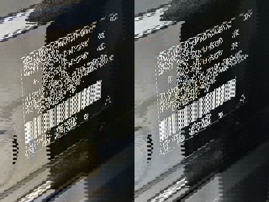 Used 2025 Toyota RAV4 LE image 26