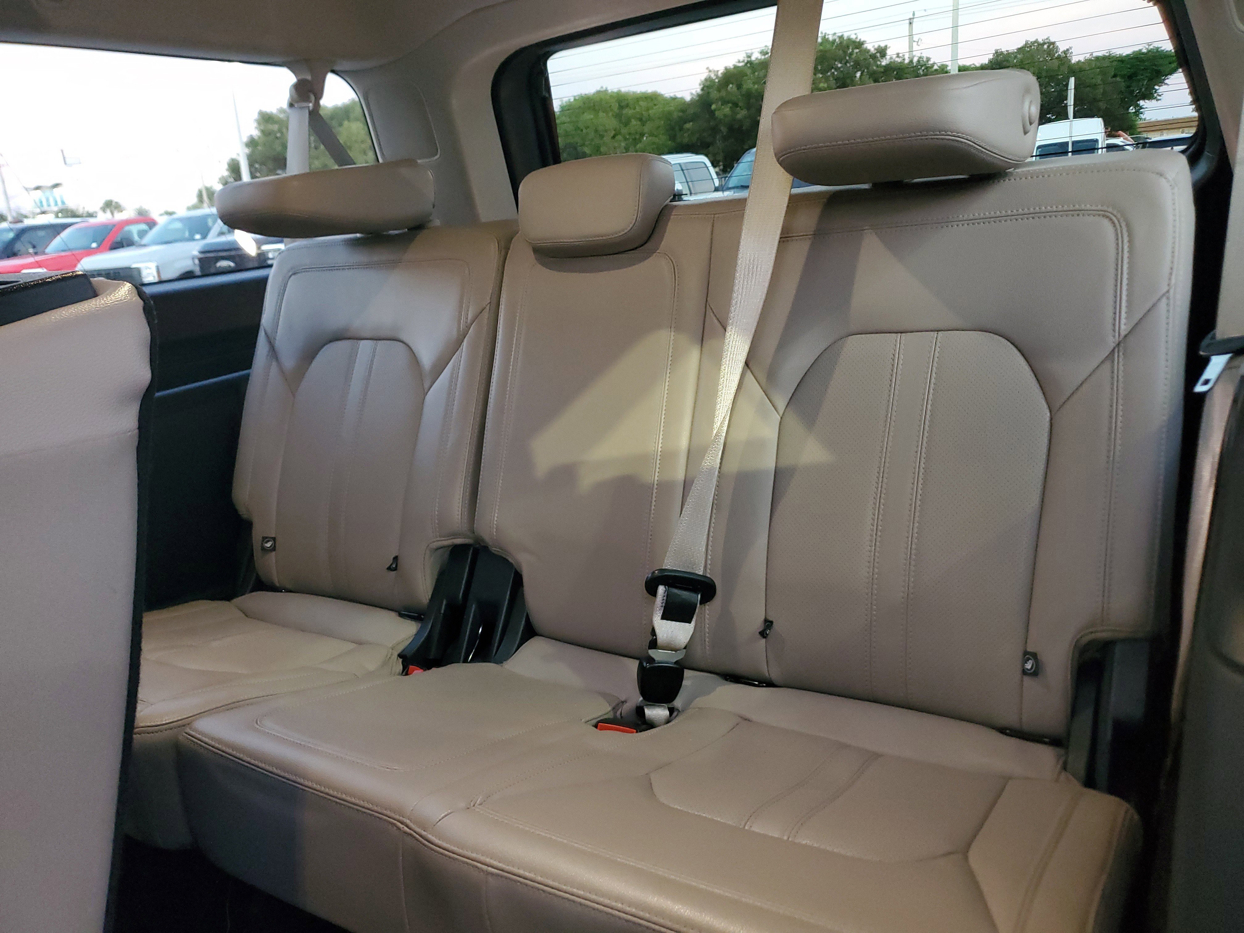 Certified 2024 Ford Expedition Max Limited image 17