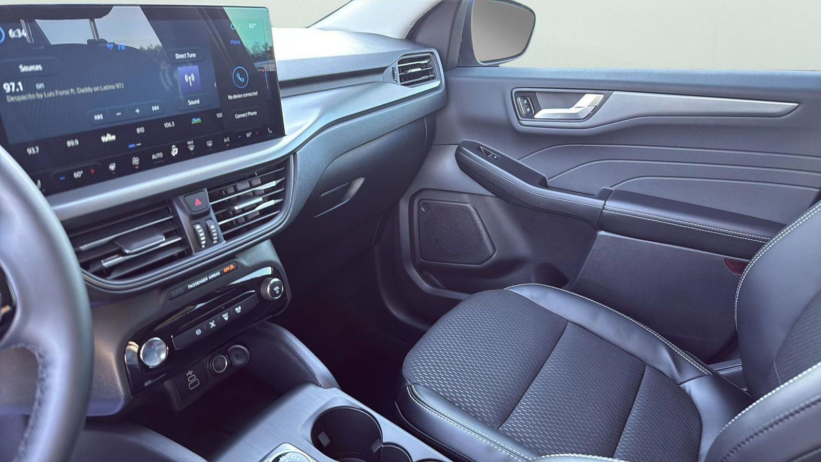 Certified 2026 Ford Escape SE image 20