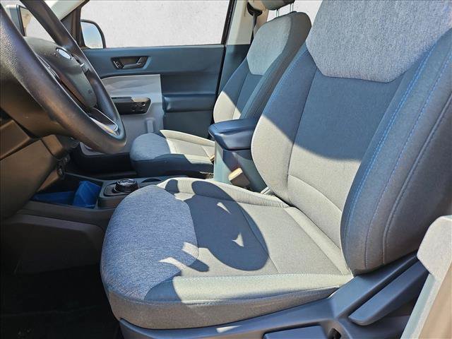 Certified 2025 Ford Maverick XLT FWD image 15