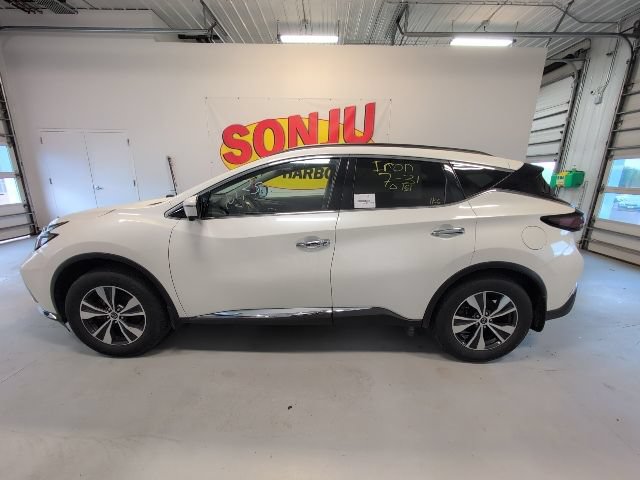Used 2024 Nissan Murano SV AWD/4WD image 2