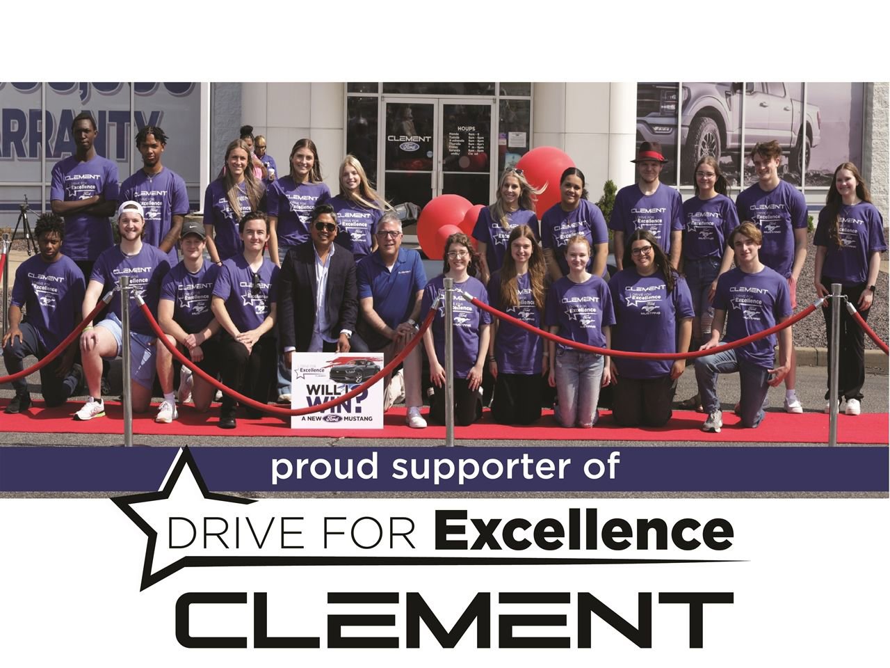 Certified 2022 Ford Explorer XLT w/ Equipment Group 202A image 38