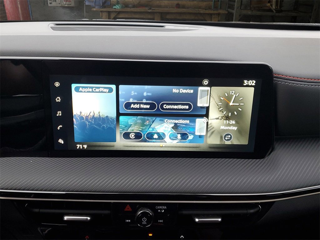 Used 2025 Nissan Kicks SR image 45