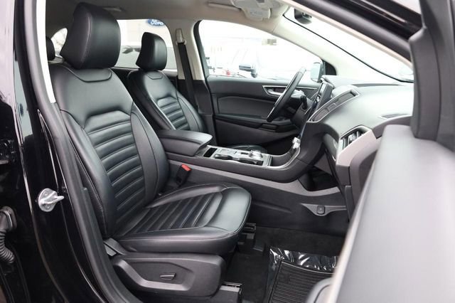 Certified 2024 Ford Edge SEL image 23
