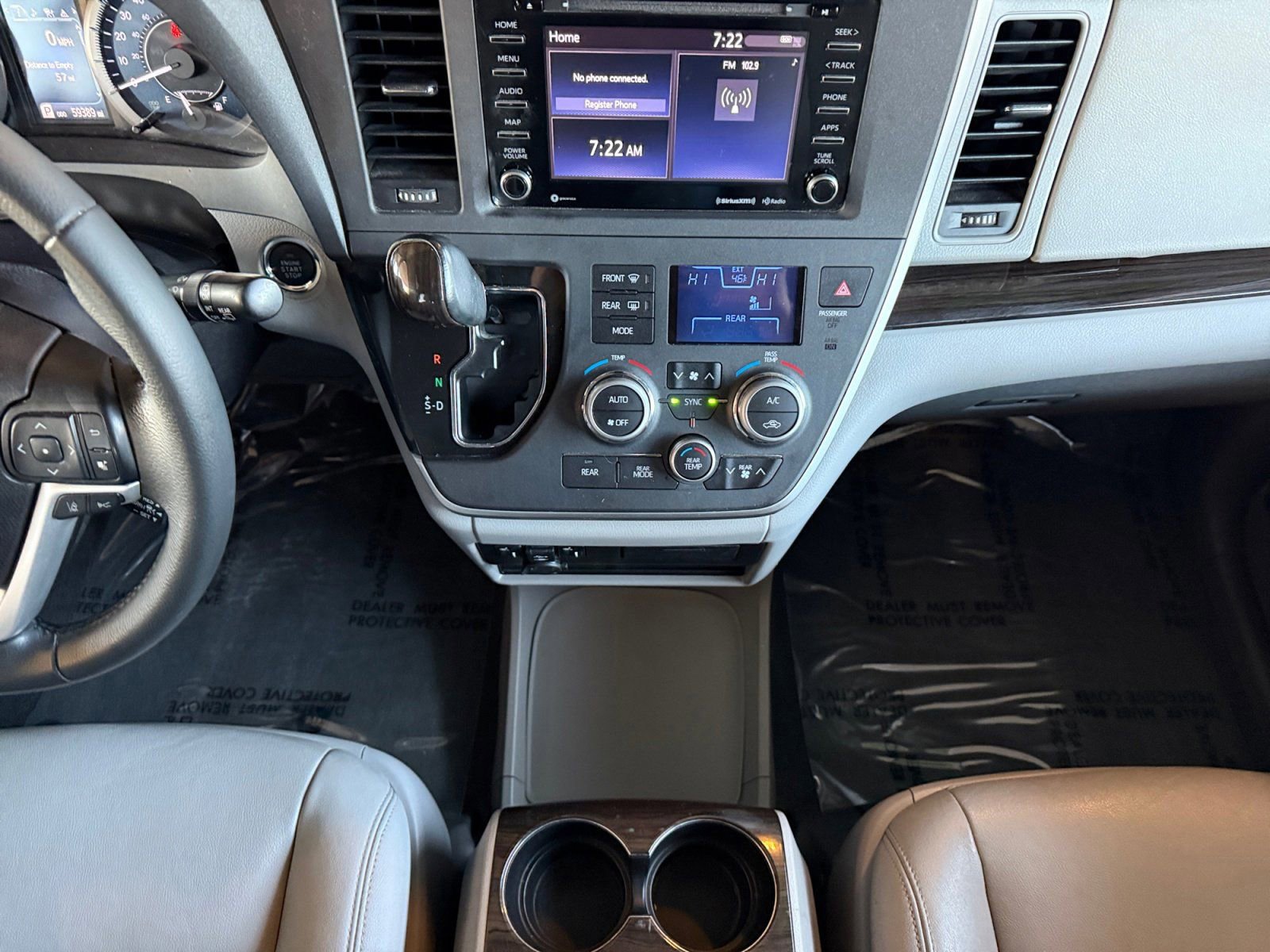 Used 2020 Toyota Sienna XLE image 15