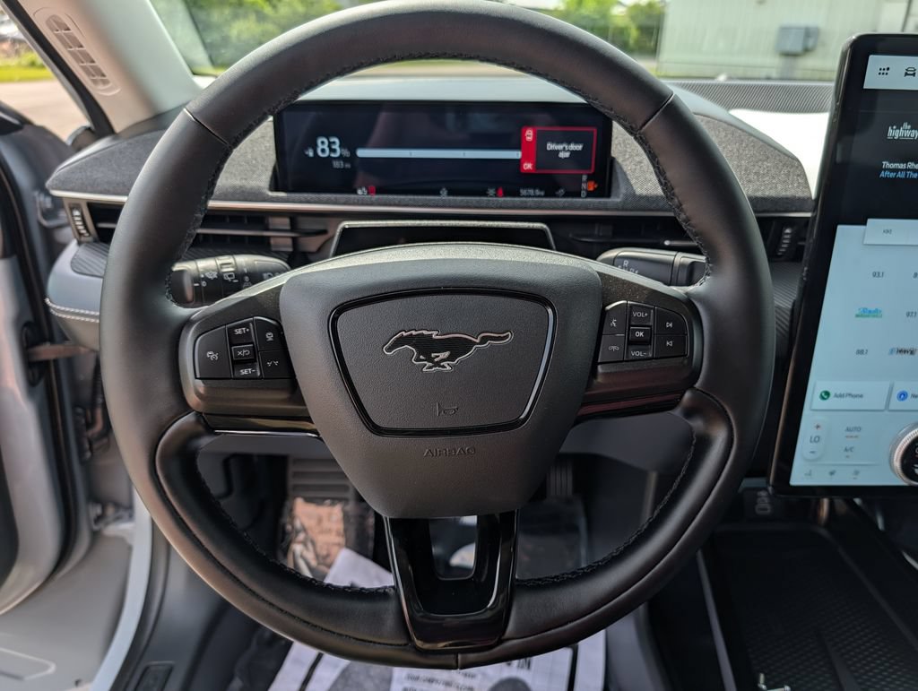 Certified 2025 Ford Mustang Mach-E Premium AWD/4WD image 6