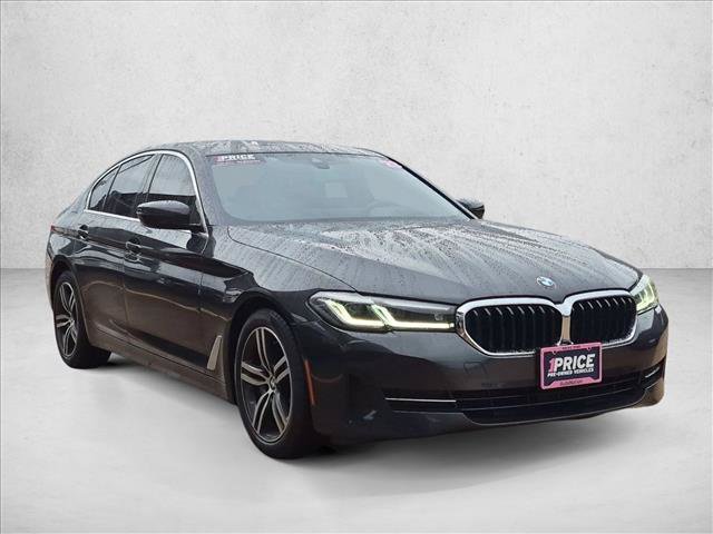 Used 2023 BMW 530i xDrive w/ Premium Package AWD/4WD image 3