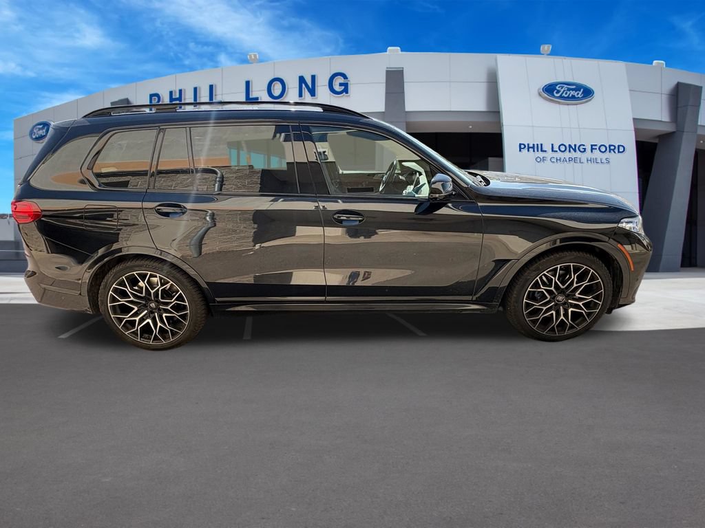 Used 2022 BMW X7 M50i AWD/4WD image 8
