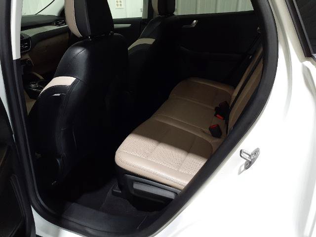 Certified 2022 Ford Escape SEL AWD/4WD image 9