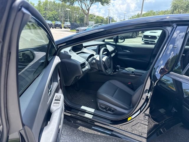 Used 2026 Toyota Prius FWD image 13