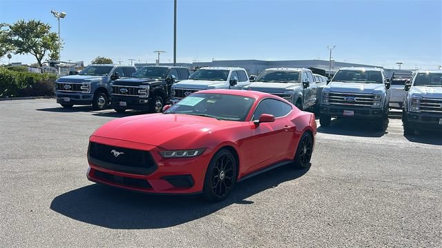 Certified 2024 Ford Mustang Coupe RWD image 8