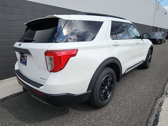 Certified 2022 Ford Explorer XLT w/ Equipment Group 202A AWD/4WD image 6
