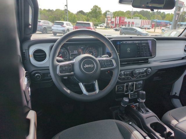 Used 2024 Jeep Wrangler Unlimited Sahara w/ Safety Group image 29