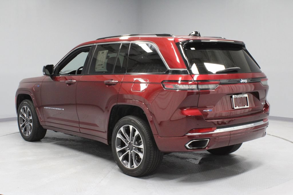 Used 2023 Jeep Grand Cherokee Overland AWD/4WD image 9